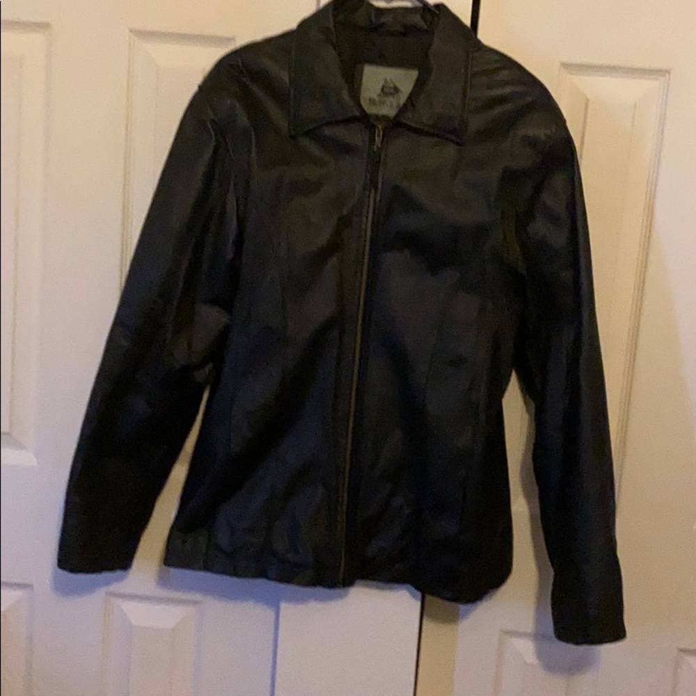 Barely worn black leather jacket